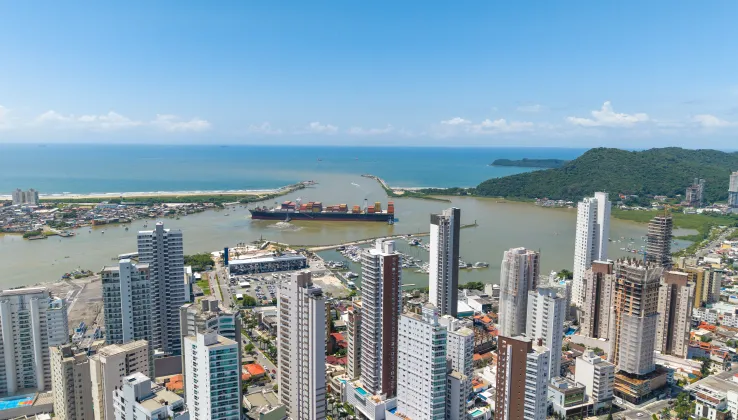 Por que o Vale do Itajaí cresceu tanto? Entenda como economia, logística e inovação impulsionaram a região
